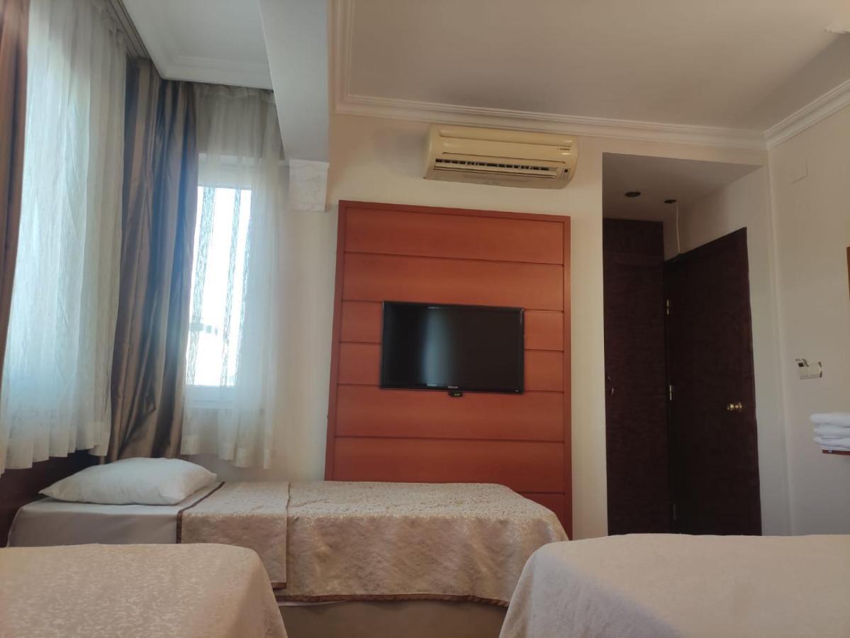 Hotel Nayla Istanbul Exteriör bild